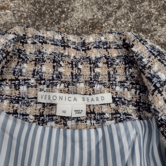 Veronica Beard Theron Tweed Blazer Navy Gold Button Double Breasted 10 NWOT - Picture 3 of 11